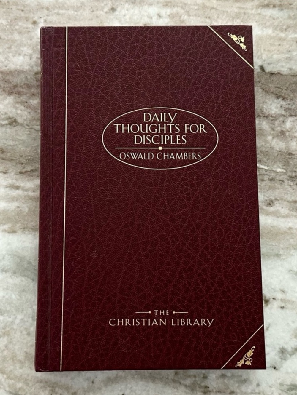 Daily Thoughts For Disciples-Oswald Chambers Christian Library Faith Book